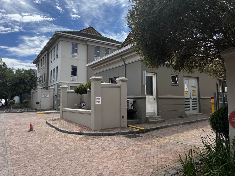 To Let commercial Property for Rent in Rosenpark Western Cape